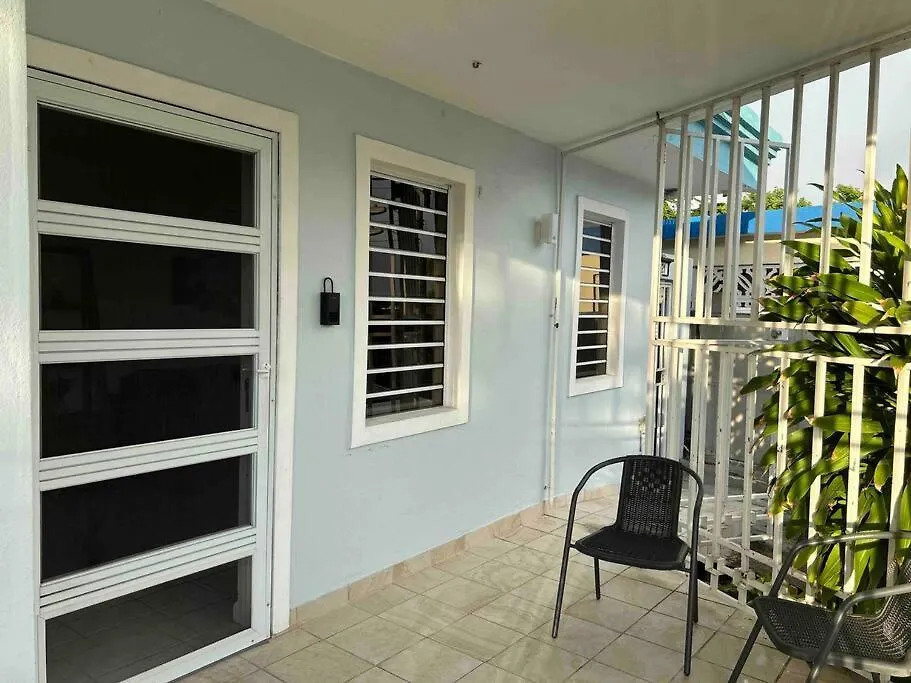 Studio21-B Centric Comfort House Apartment Bayamon