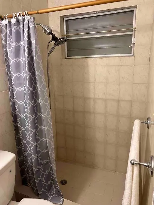 Studio21-B Centric Comfort House Apartment Bayamon