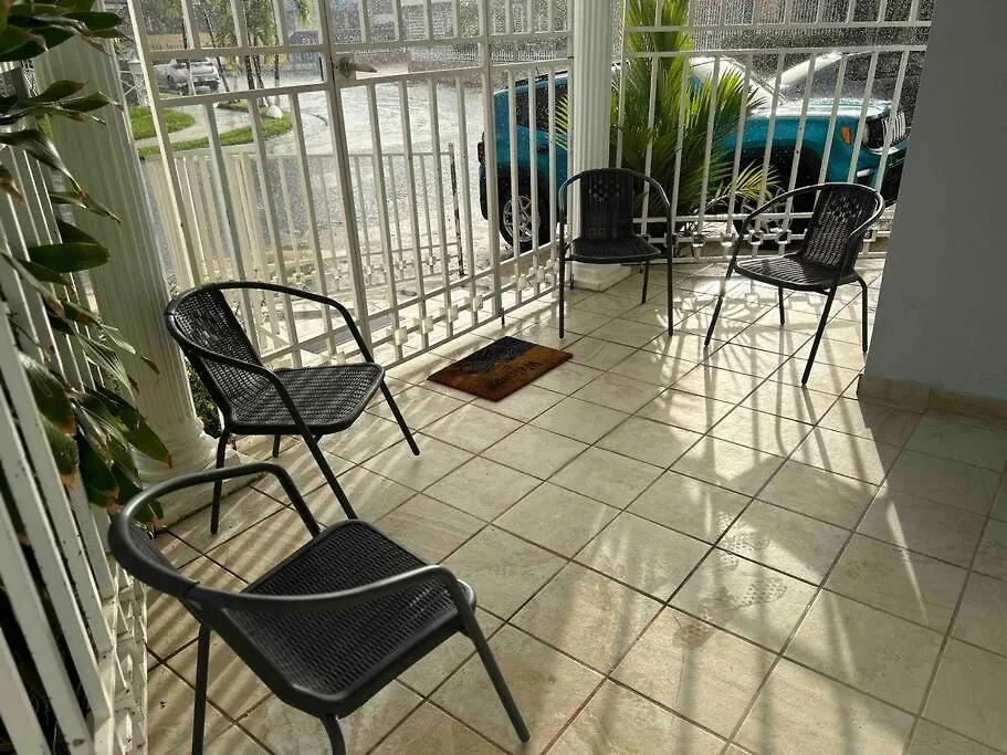 Studio21-B Centric Comfort House Apartment Bayamon